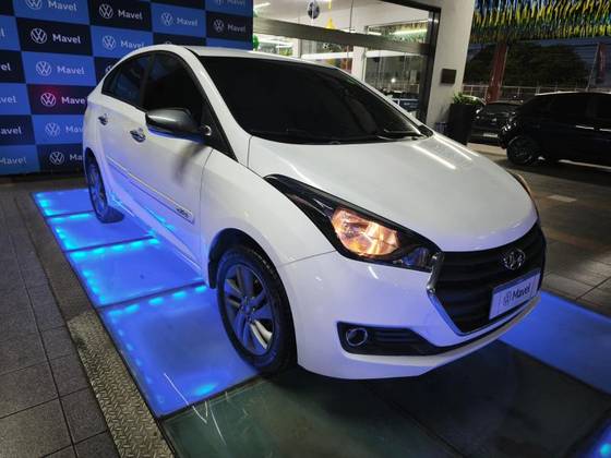 HYUNDAI HB20S 1.6 COMFORT PLUS 16V FLEX 4P AUTOMÁTICO HYUNDAI HB20S 1.6 COMFORT PLUS 16V FLEX 4P AUTOMÁTICO
